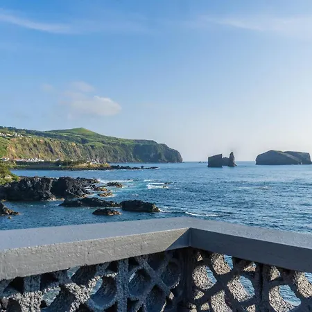 Natural Pool House Casa de Férias Mosteiros (Azores)