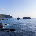 بيت للعطل Natural Pool House موستيروس