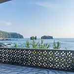 بيت للعطل Natural Pool House موستيروس
